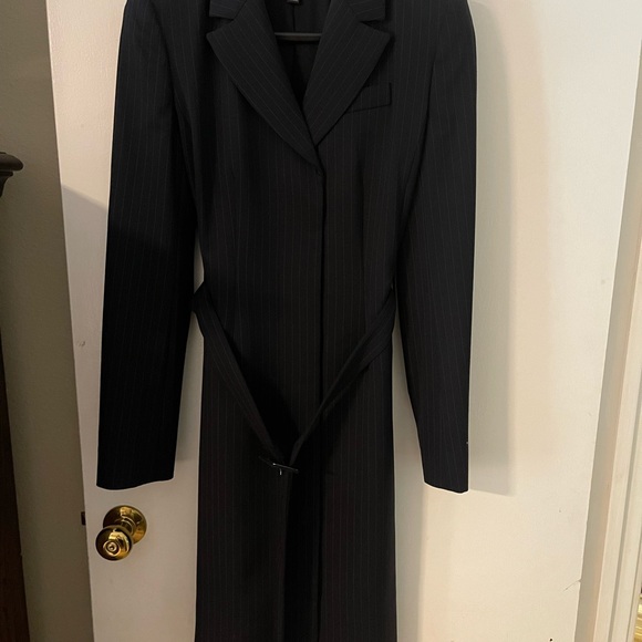 Like NEW Brooks Brothers dress. Navy pinstriped. Size 10 Excellent condition - Picture 3 of 10